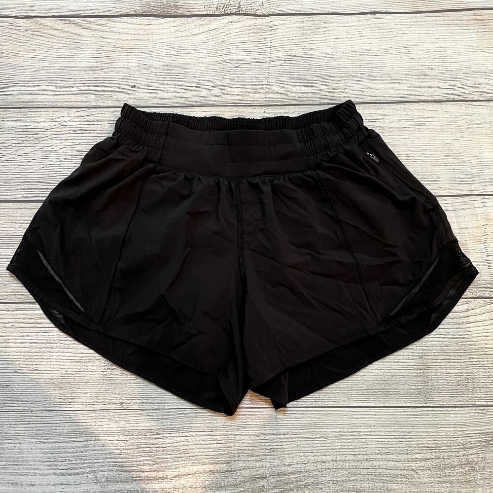 Lululemon Hotty Hot Short II Long 4” Women 6 Black